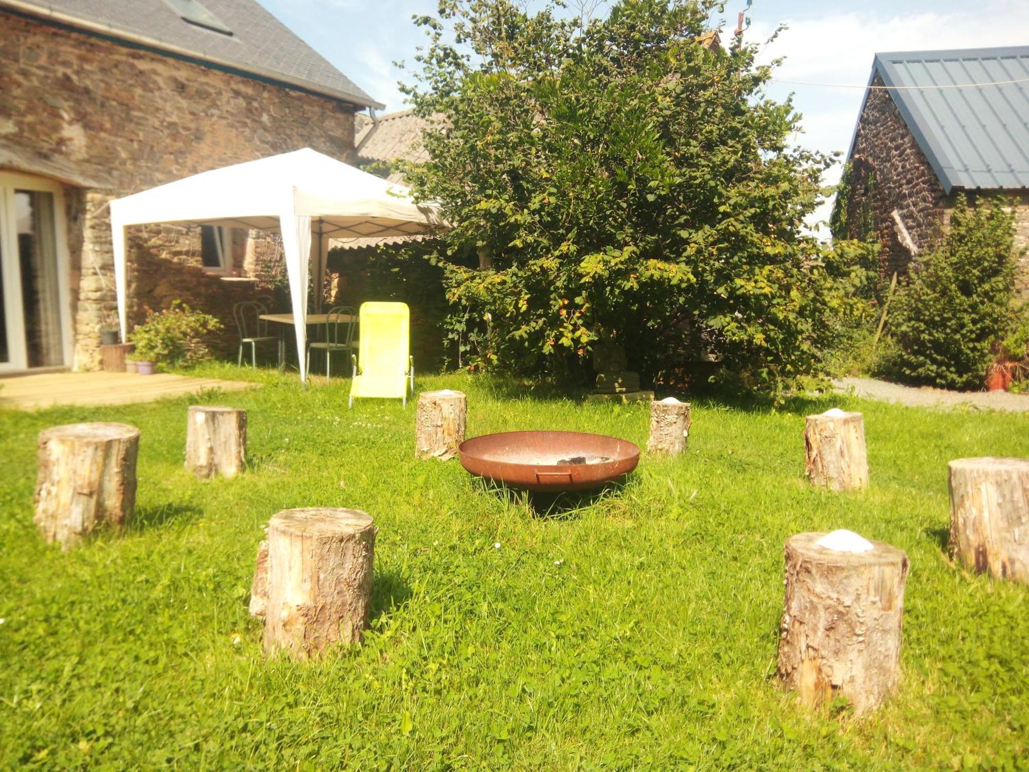 Le Jardin Enchanteur, Chaleureuse Maison D'Hotes Eco-Responsable, Calme Et Accueillante Loperec Екстер'єр фото